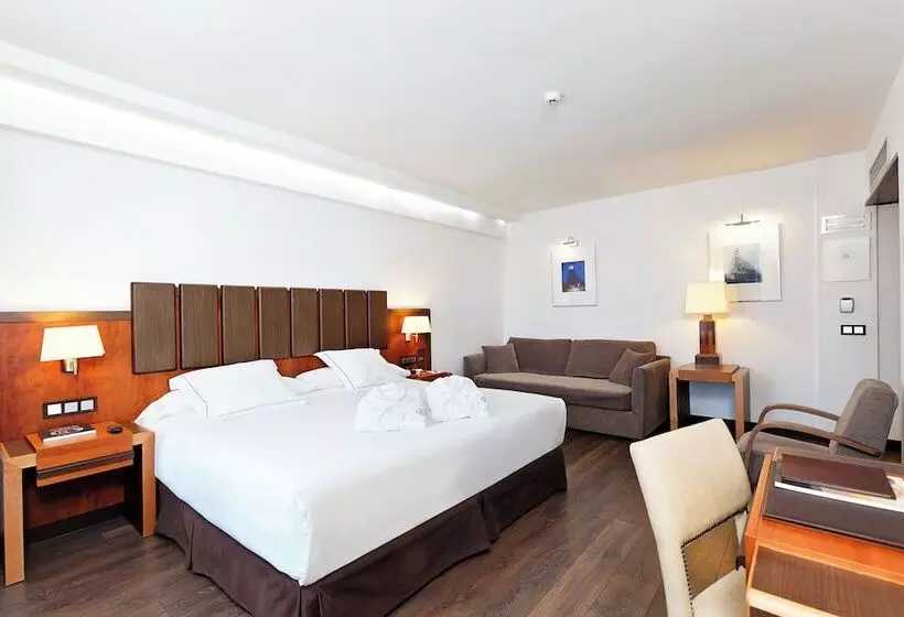 هتل Claridge Madrid