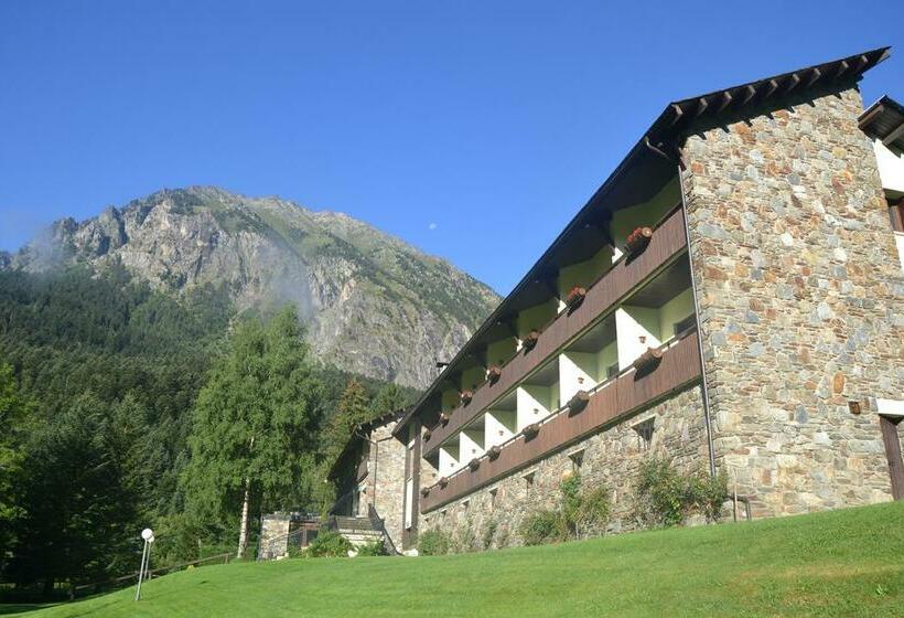 בית מלון כפרי Els Avets