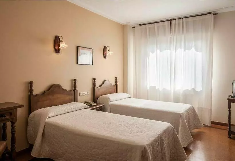 בית מלון כפרי Isolino