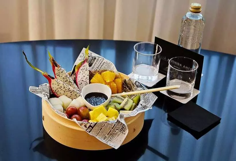 هتل Melia Avenida De America