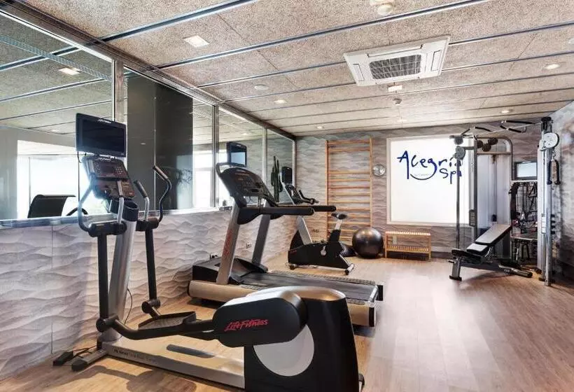 ホテル Catalonia Reina Victoria