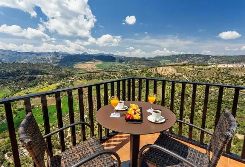 ホテル Catalonia Reina Victoria