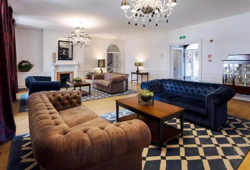 ホテル Catalonia Reina Victoria