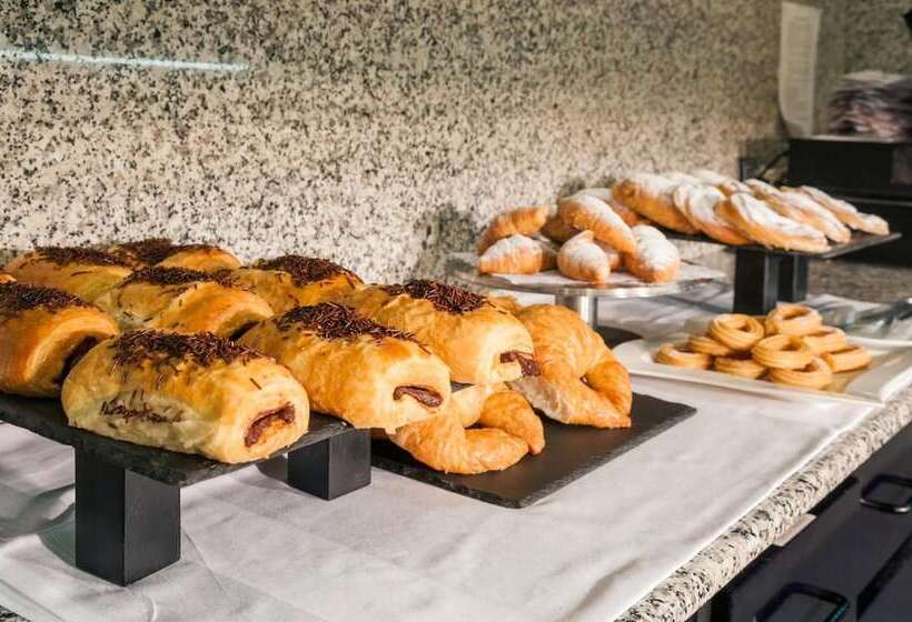 هتل Ciudad De Alcaniz