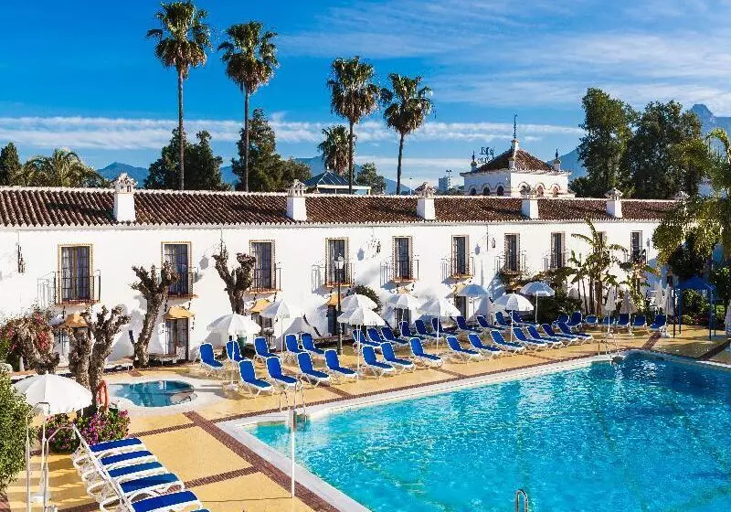 ホテル Globales Cortijo Blanco