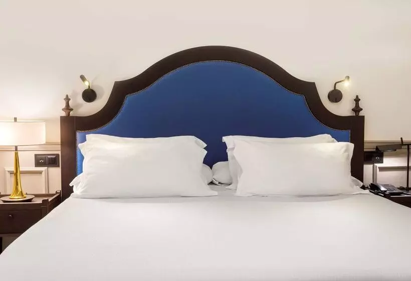 H10 Corregidor Boutique Hotel