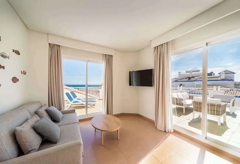 Hotelli Occidental Torremolinos Playa