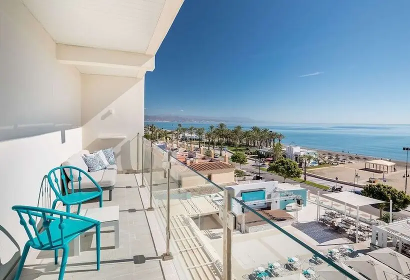 Hotelli Occidental Torremolinos Playa