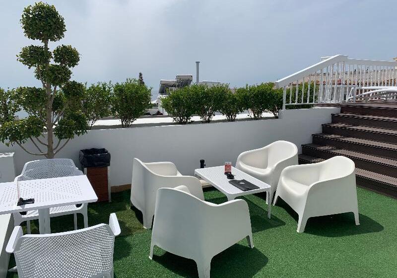 فندق Plaza Cavana