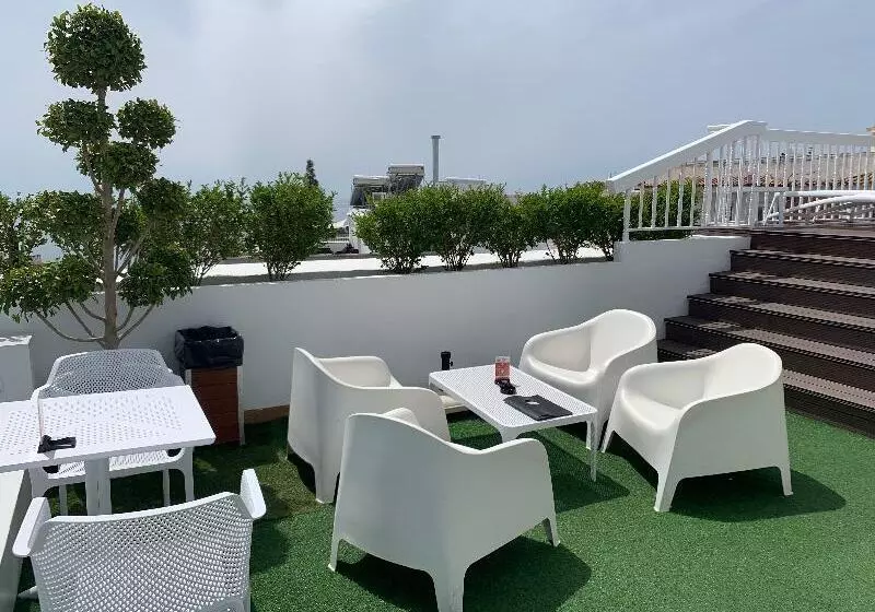 ホテル Plaza Cavana