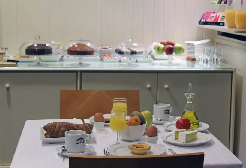 Hotel Puerta De Espana