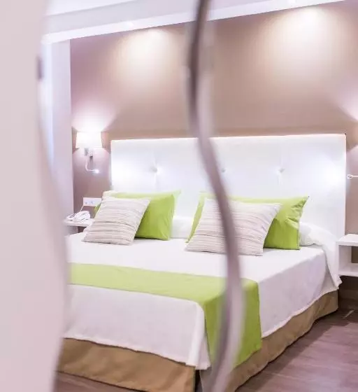 ホテル Rf San Borondon