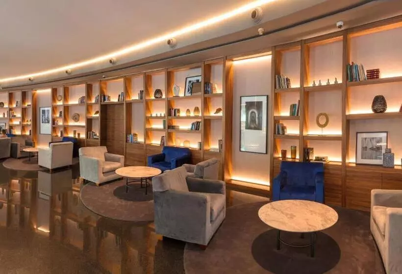 فندق SH Valencia Palace