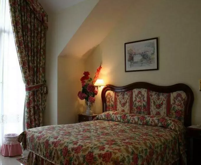 Отель De Borleña