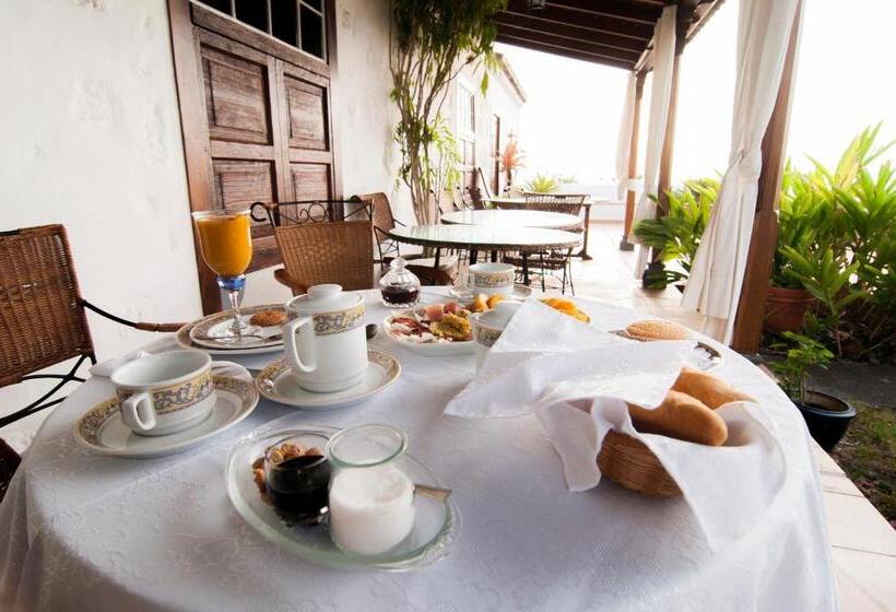 هتل Finca Arminda