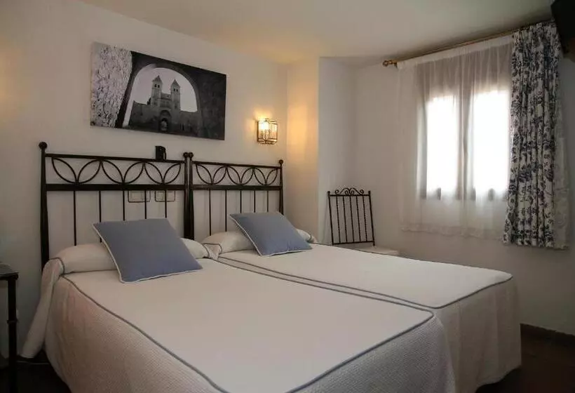 酒店 Hostal La Posada De Zocodover