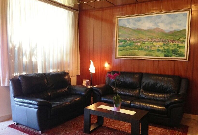 בית מלון כפרי La Seu