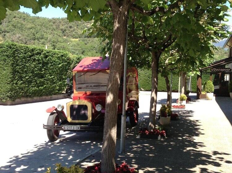 בית מלון כפרי La Seu