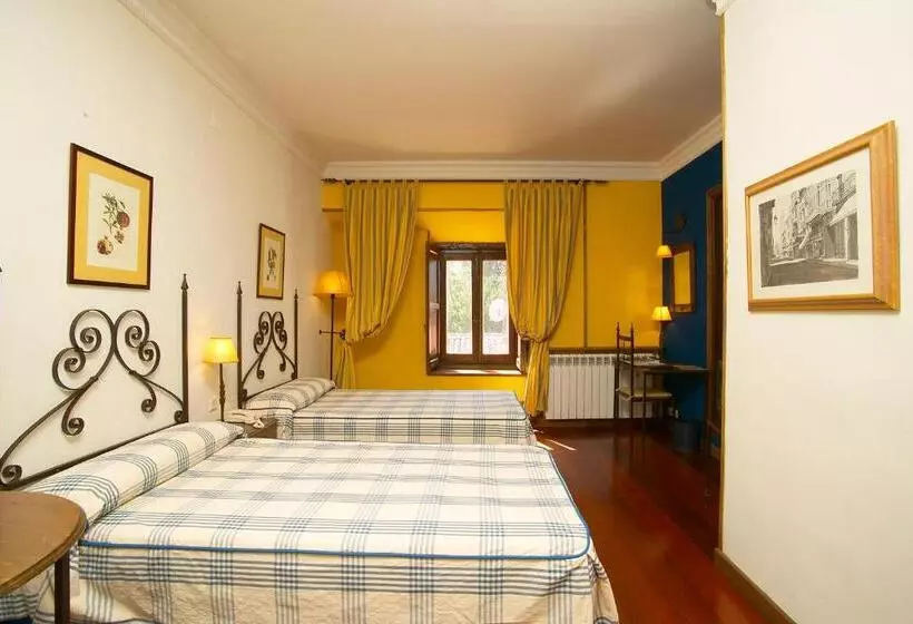 酒店 Real Monasterio De San Zoilo