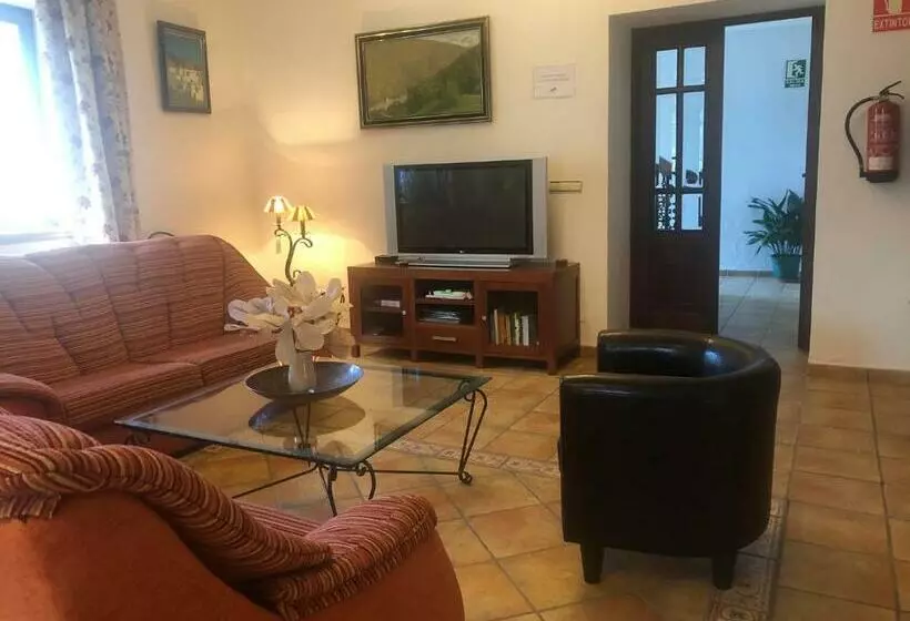 Apartamentos Rurales Poqueira