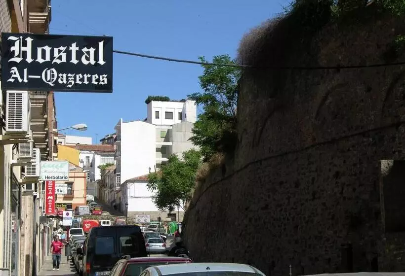 酒店 Hostal Al Qazeres