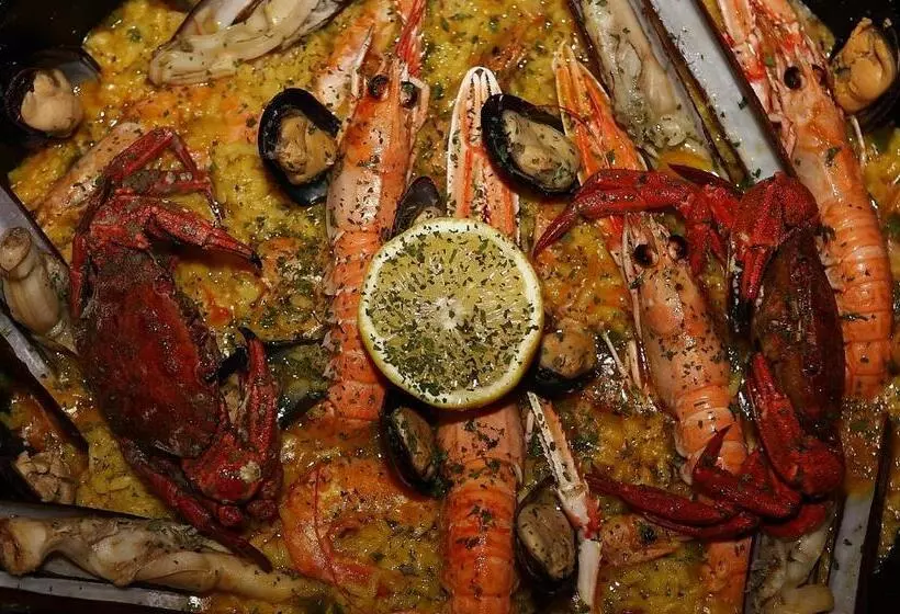 酒店 Hostal Esmeralda