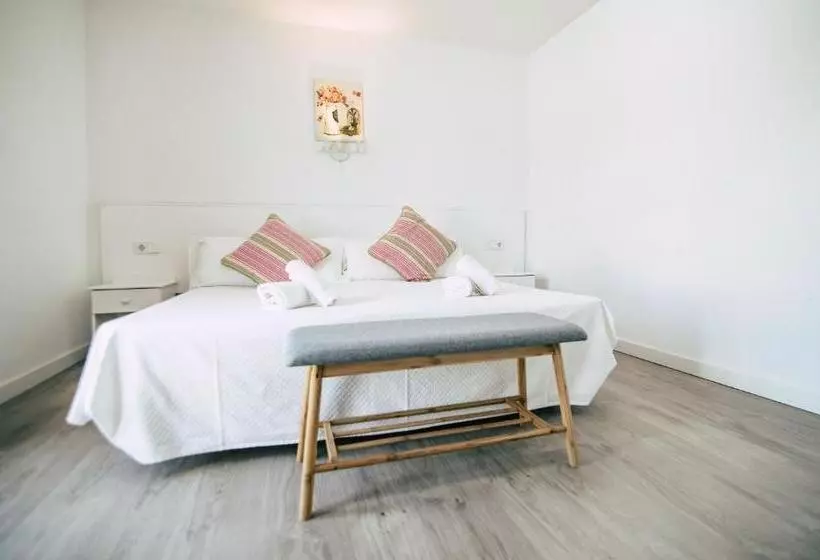 Hotel Hostal La Llagosta