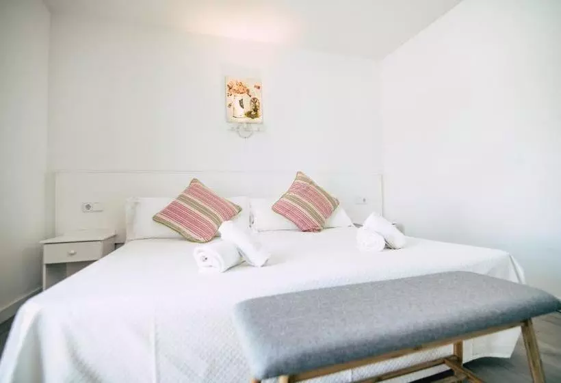 Hotel Hostal La Llagosta