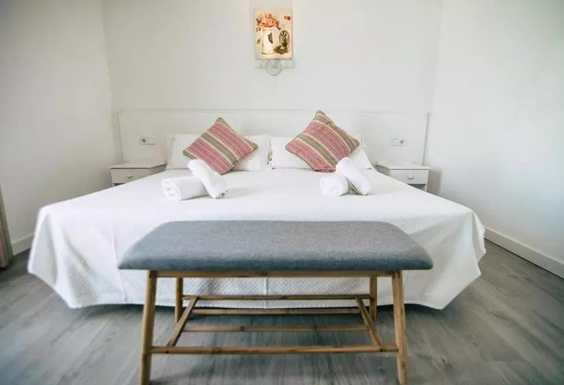 Hotel Hostal La Llagosta