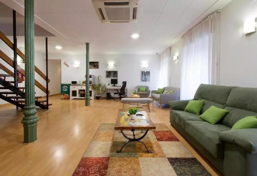 Отель Hostal La Numantina