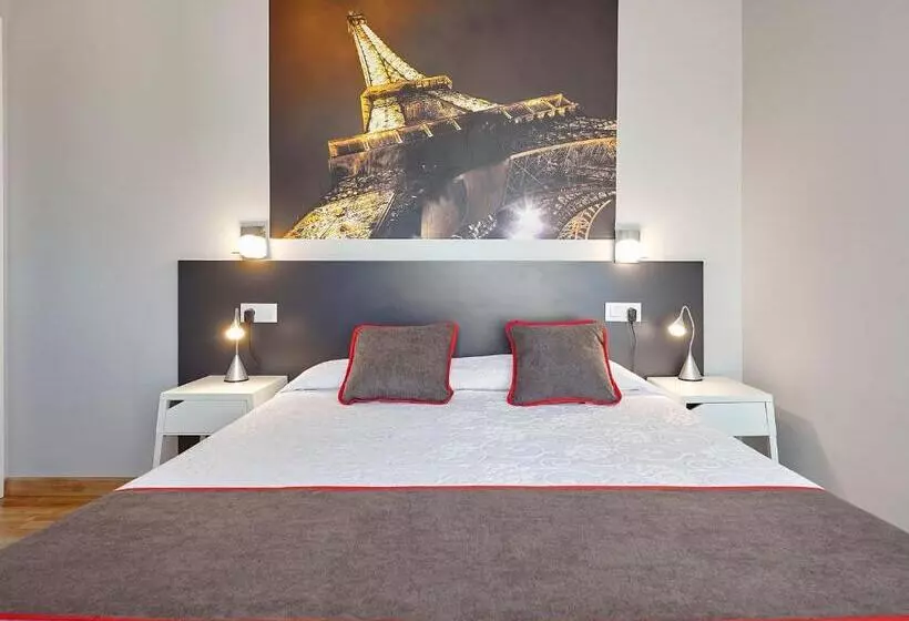 酒店 Hostal Mas Ferrer