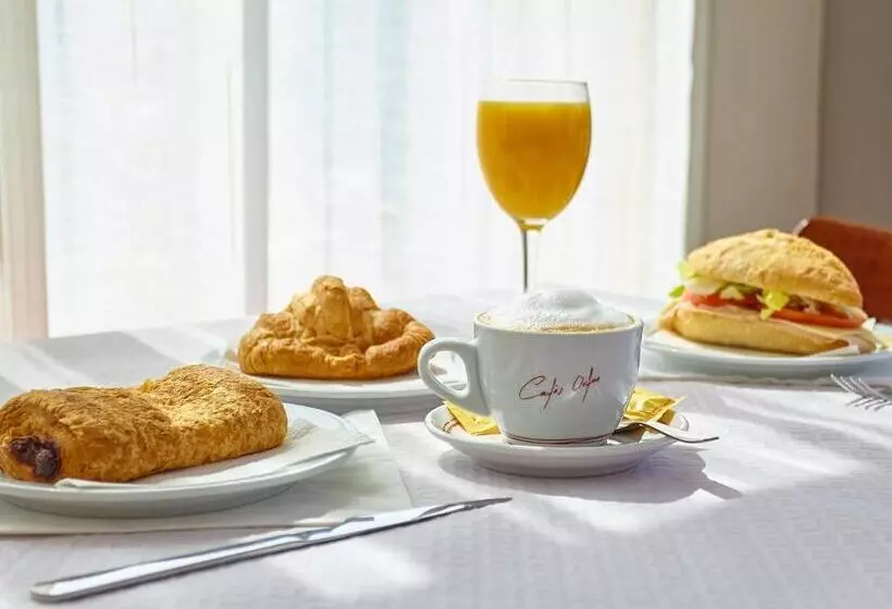 酒店 Hostal Mas Ferrer