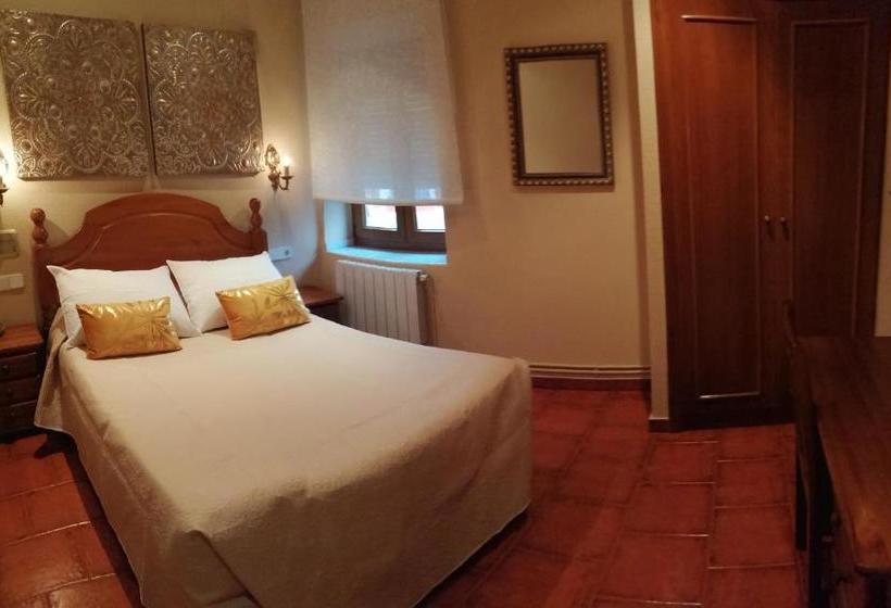 Hotelli Hostal Mizmaya