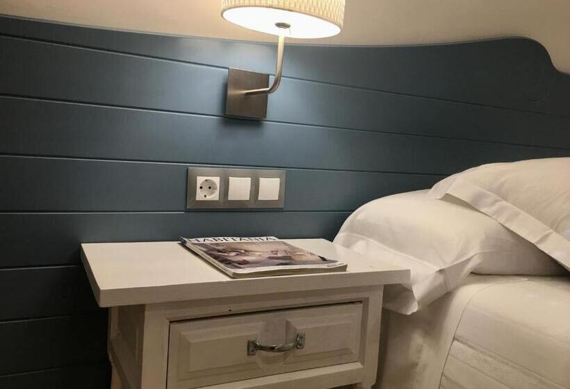 Отель Valdecoro