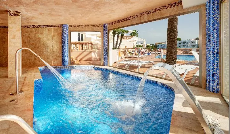 Apartamentos Azul Playa