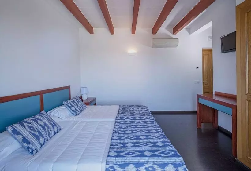 Хостел Castell De Lo