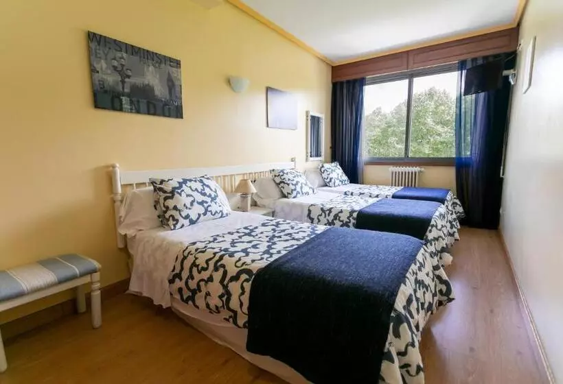 ホテル América Ferrol