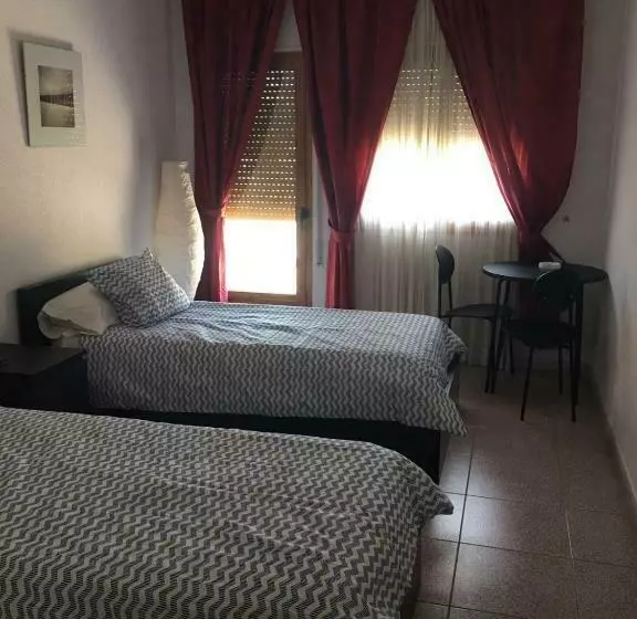 ホテル Hostal El Perejil