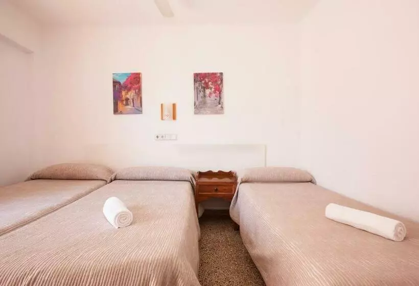 ホテル Hostal Las Nieves