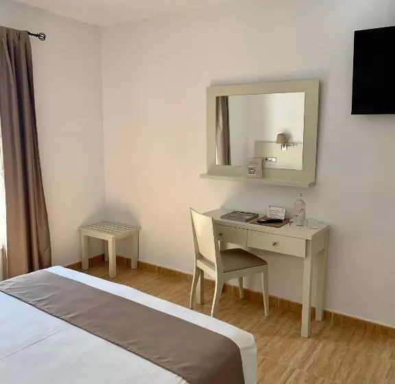 فندق Jeni & Restaurant