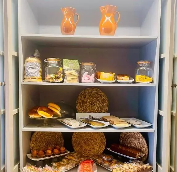 فندق Jeni & Restaurant