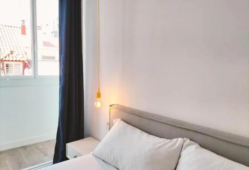 Hostal Manuela By Gaiarooms