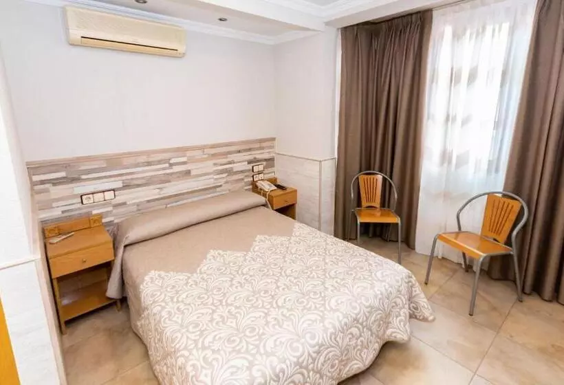 Hostal Viky