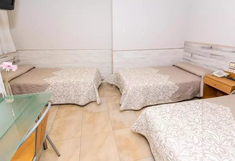 Hostal Viky