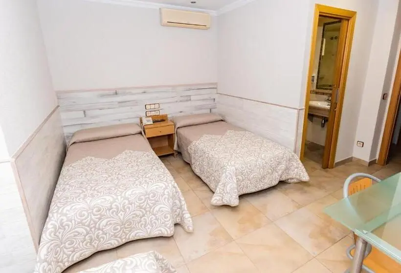 Hostal Viky