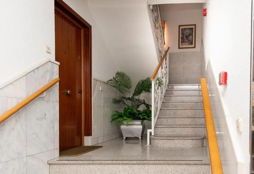Hostal Viky