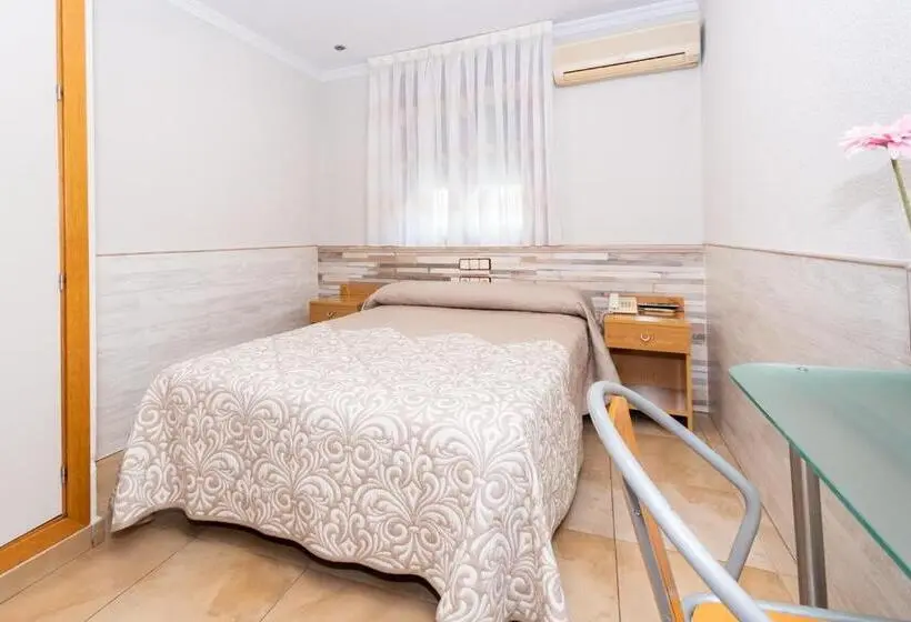 Hostal Viky