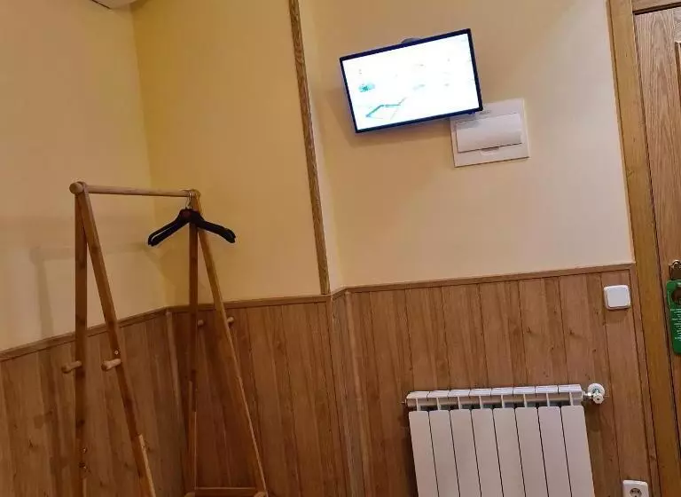 هتل Hostal Oporto