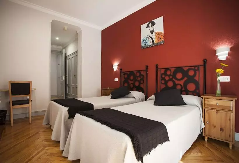 Hostal Aresol