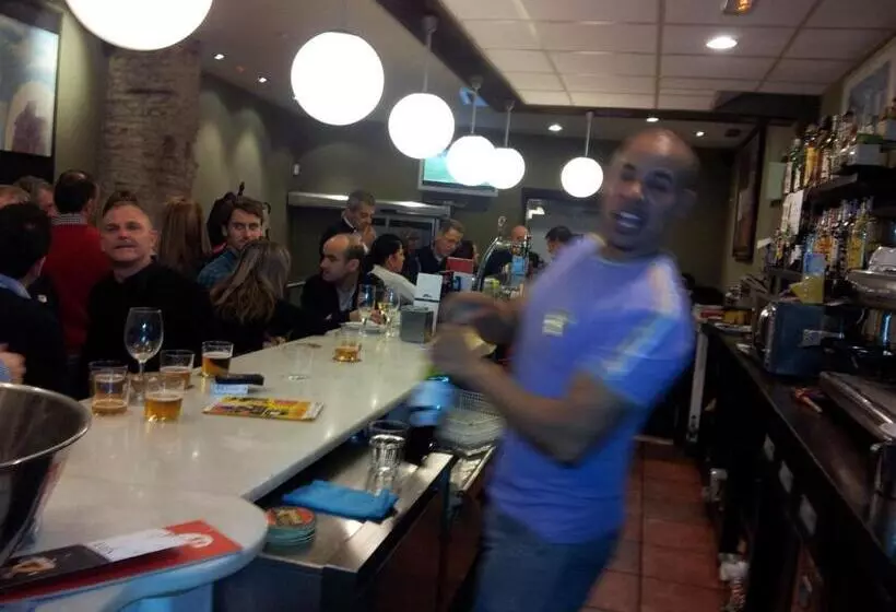 酒店 Hostal El Centro